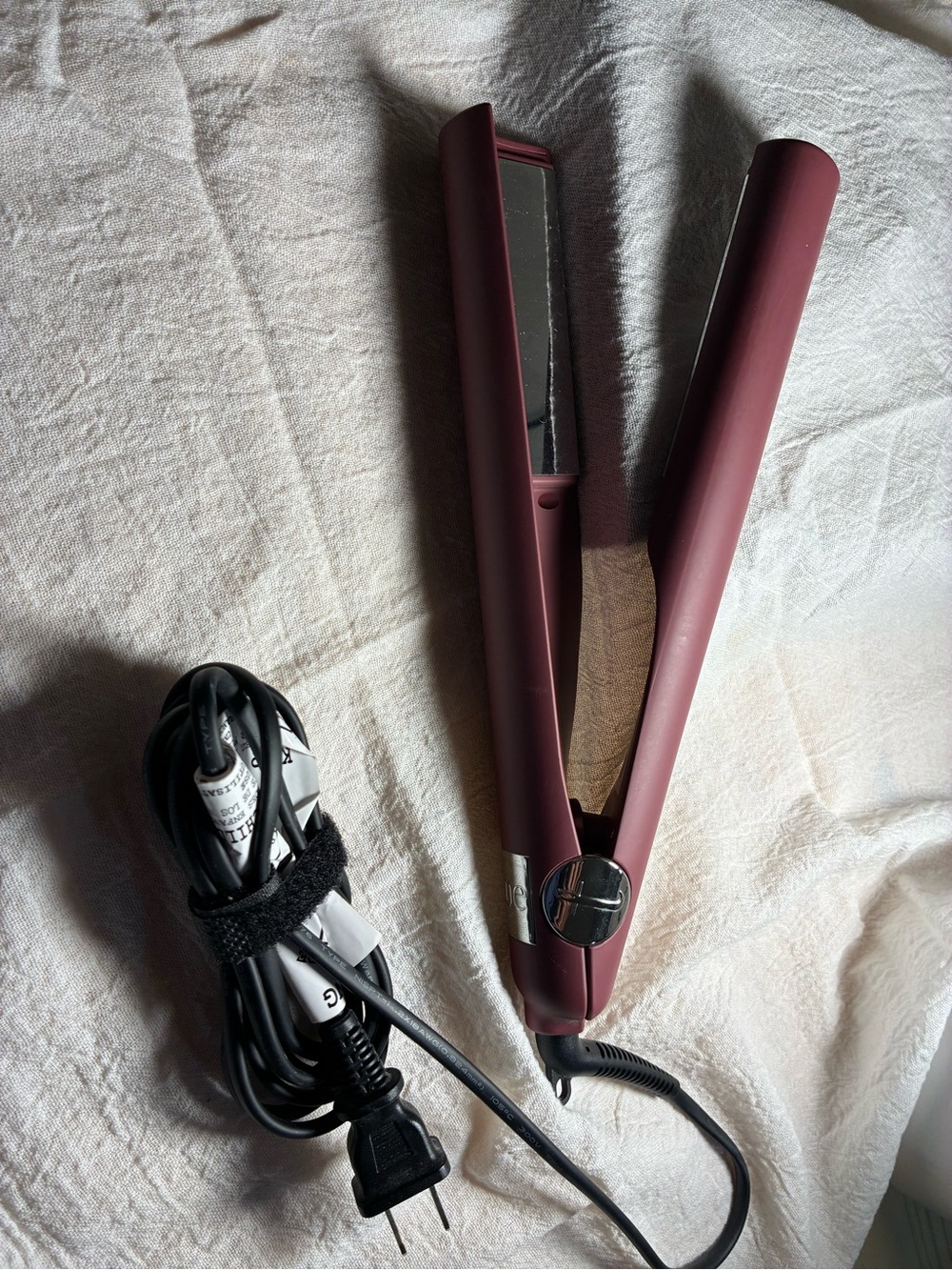 TYME Hair Straightener curling Iron in Burgundy